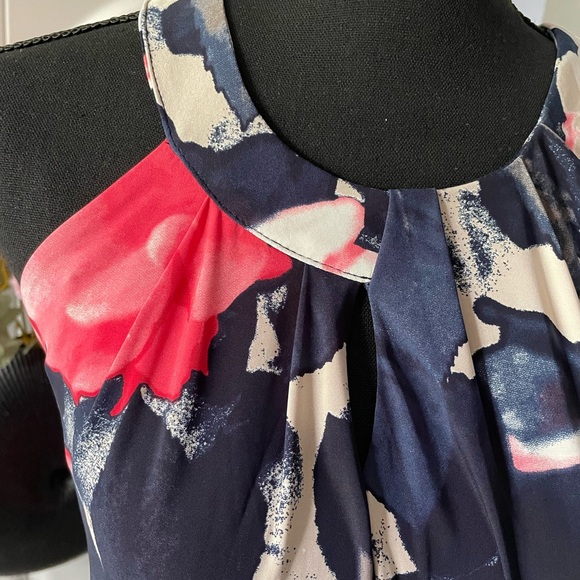 INC International Concepts Women's Sleeveless Floral Top Size Petite Small NWT - Picture 2 of 6